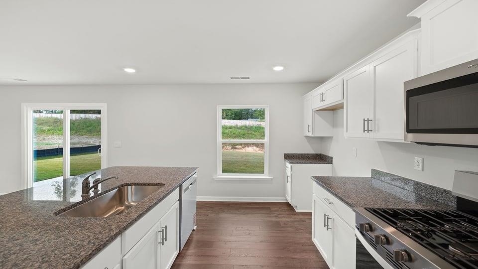 2174 Pierett Circle Woodruff, SC 29388 - Photo 13 of 34