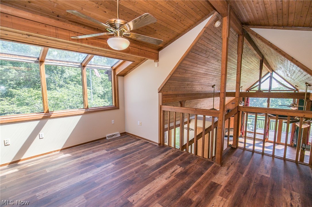 526 Sandy Lake Road Kent, OH 44240 - Photo 11 of 32 Gallery Image 11