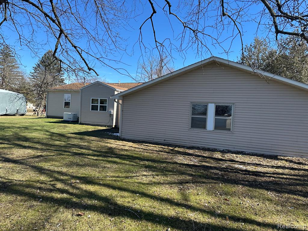 1731 North Lapeer Road Lapeer, MI 48446 - Photo 7 of 18 Gallery Image 7