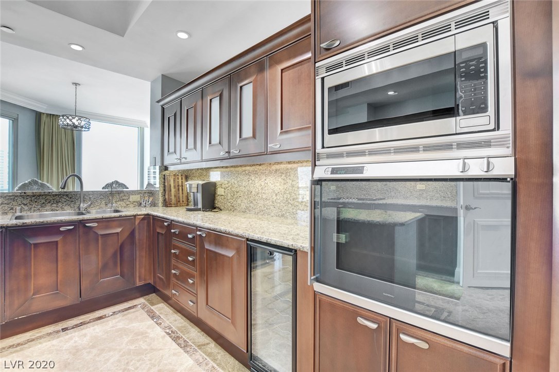 2777 Paradise Road, Unit 3202 Las Vegas, NV 89109 - Photo 21 of 48