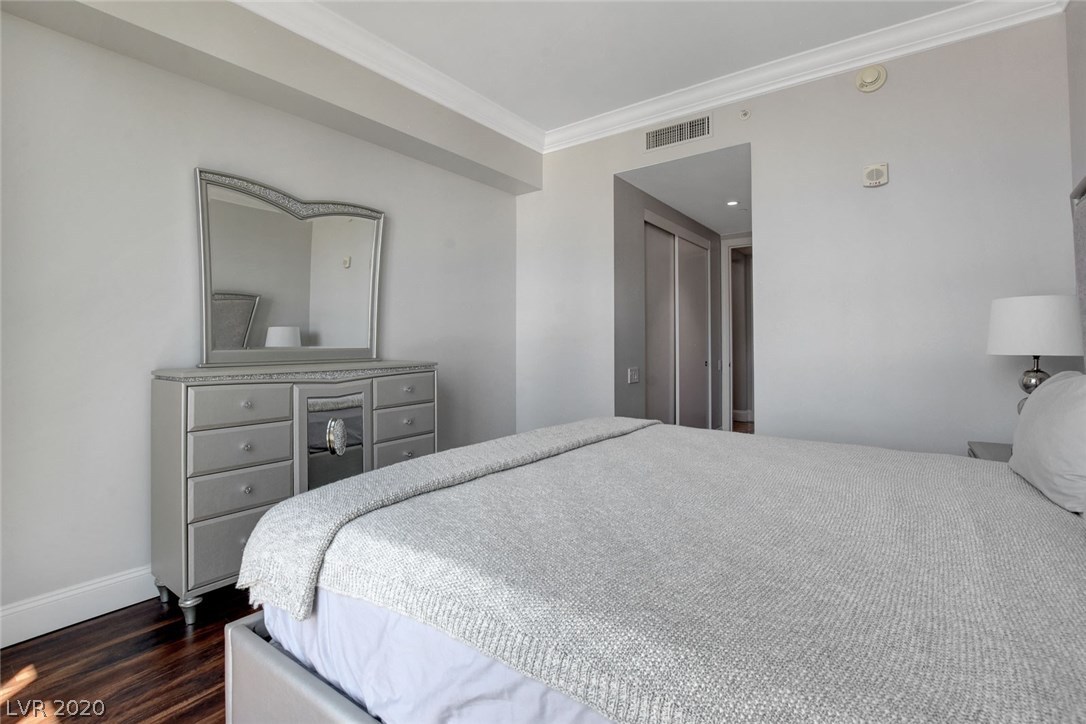 2777 Paradise Road, Unit 3202 Las Vegas, NV 89109 - Photo 32 of 48