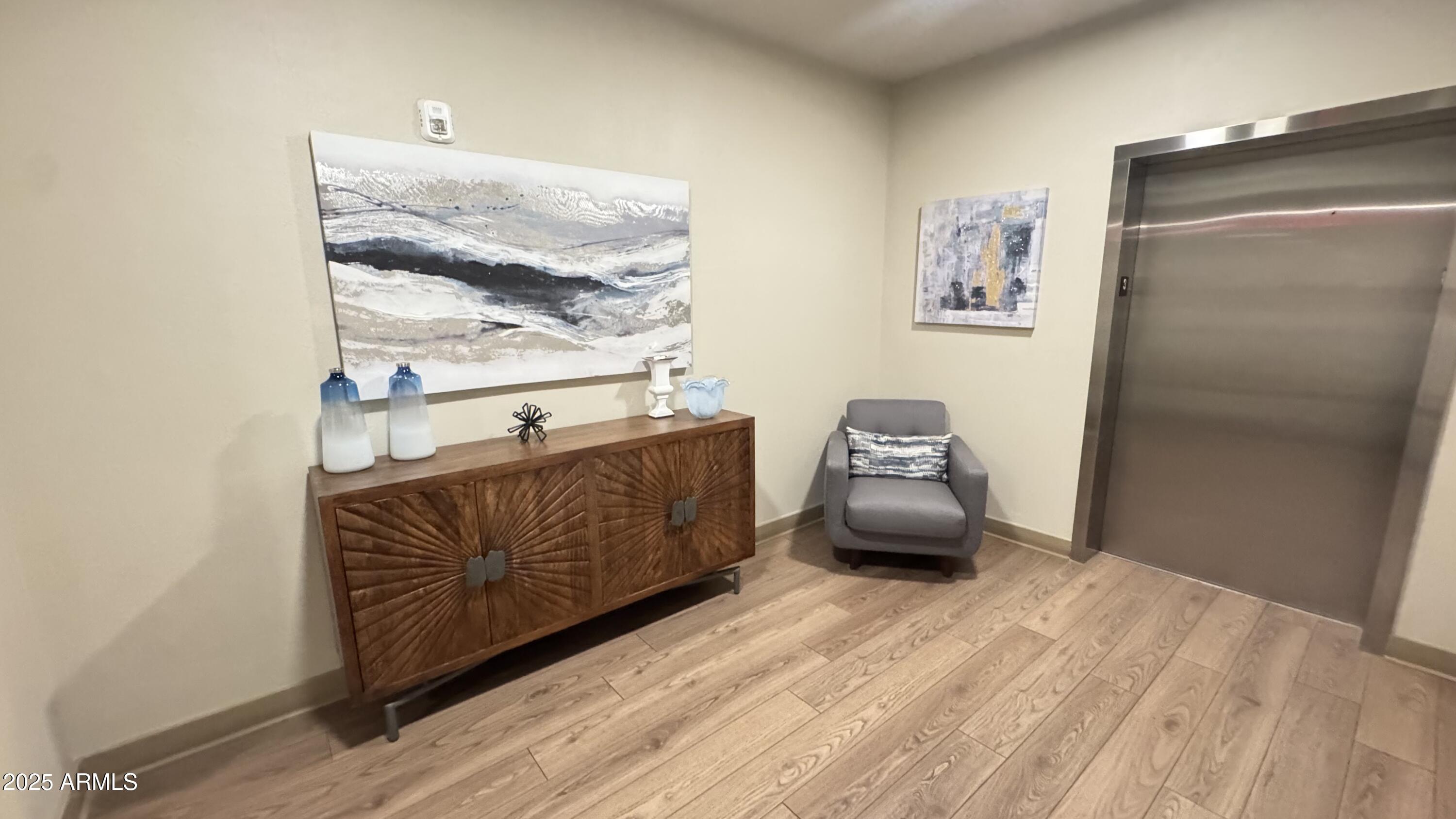 2511 West Queen Creek Road, Unit 377 Chandler, AZ 85248 - Photo 28 of 47 a bedroom with a bed and a window