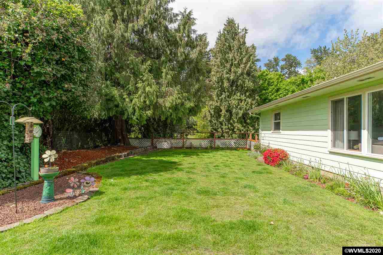 904 Northeast 13th Avenue Albany, OR 97321 - Photo 31 of 34