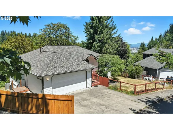 $475,000 | 75137 Alder Lane, Rainier, OR 97048