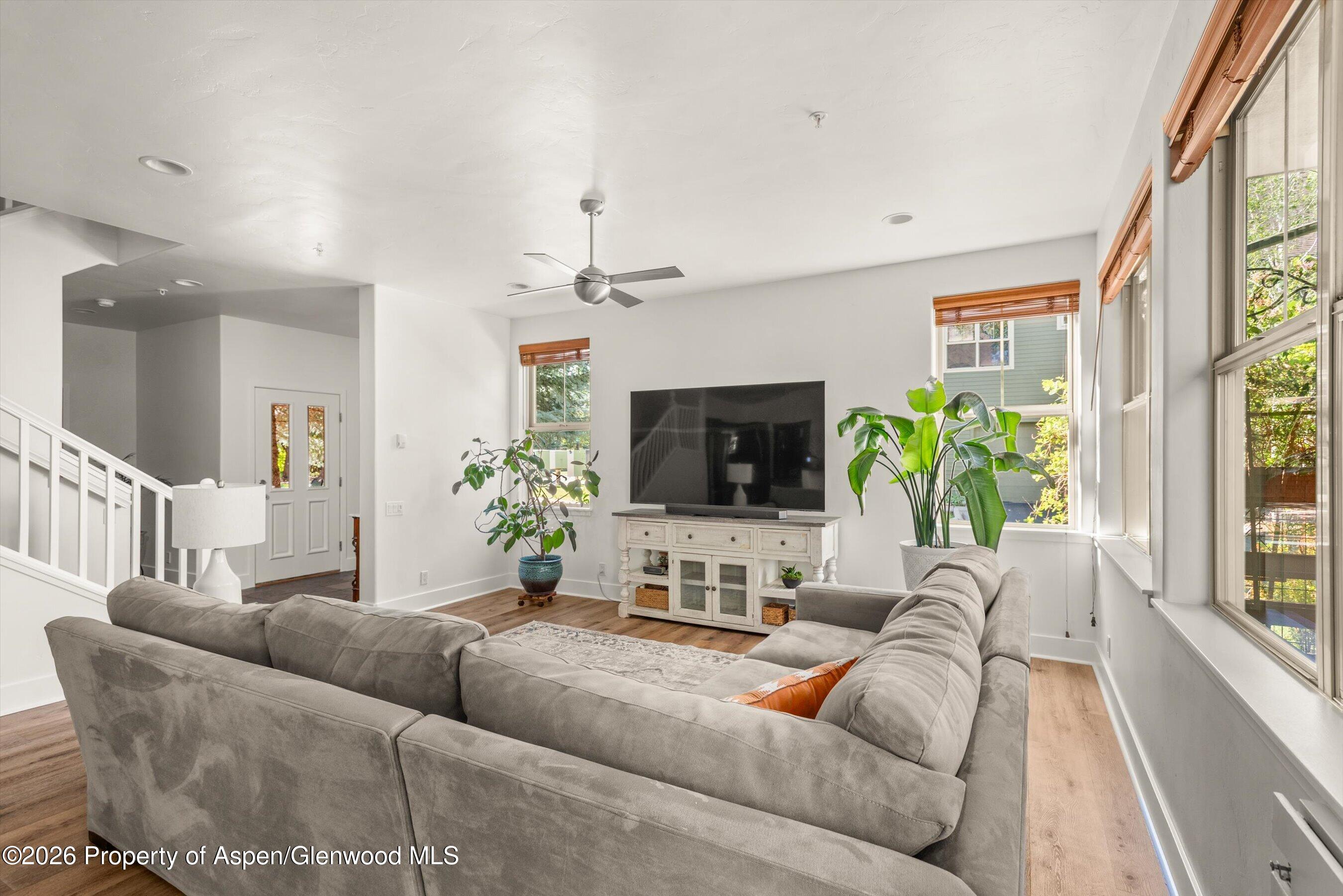 520 Evans Court Basalt, CO 81621 - Photo 8 of 32 13-520EvansCt_06282026014
