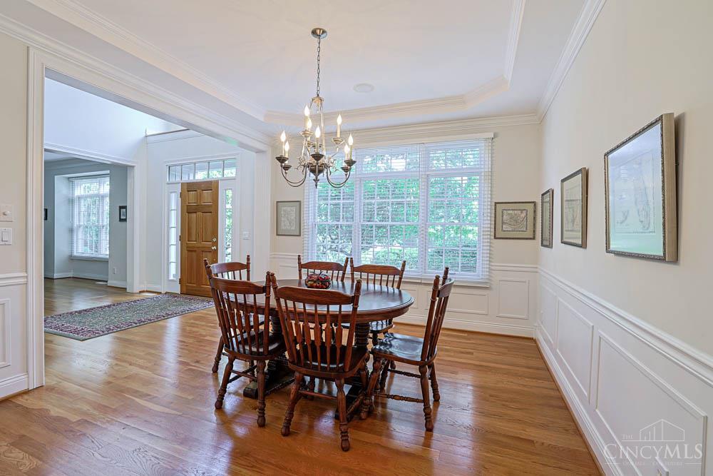 7859 Keller Road Cincinnati, OH 45243 - Photo 8 of 63
