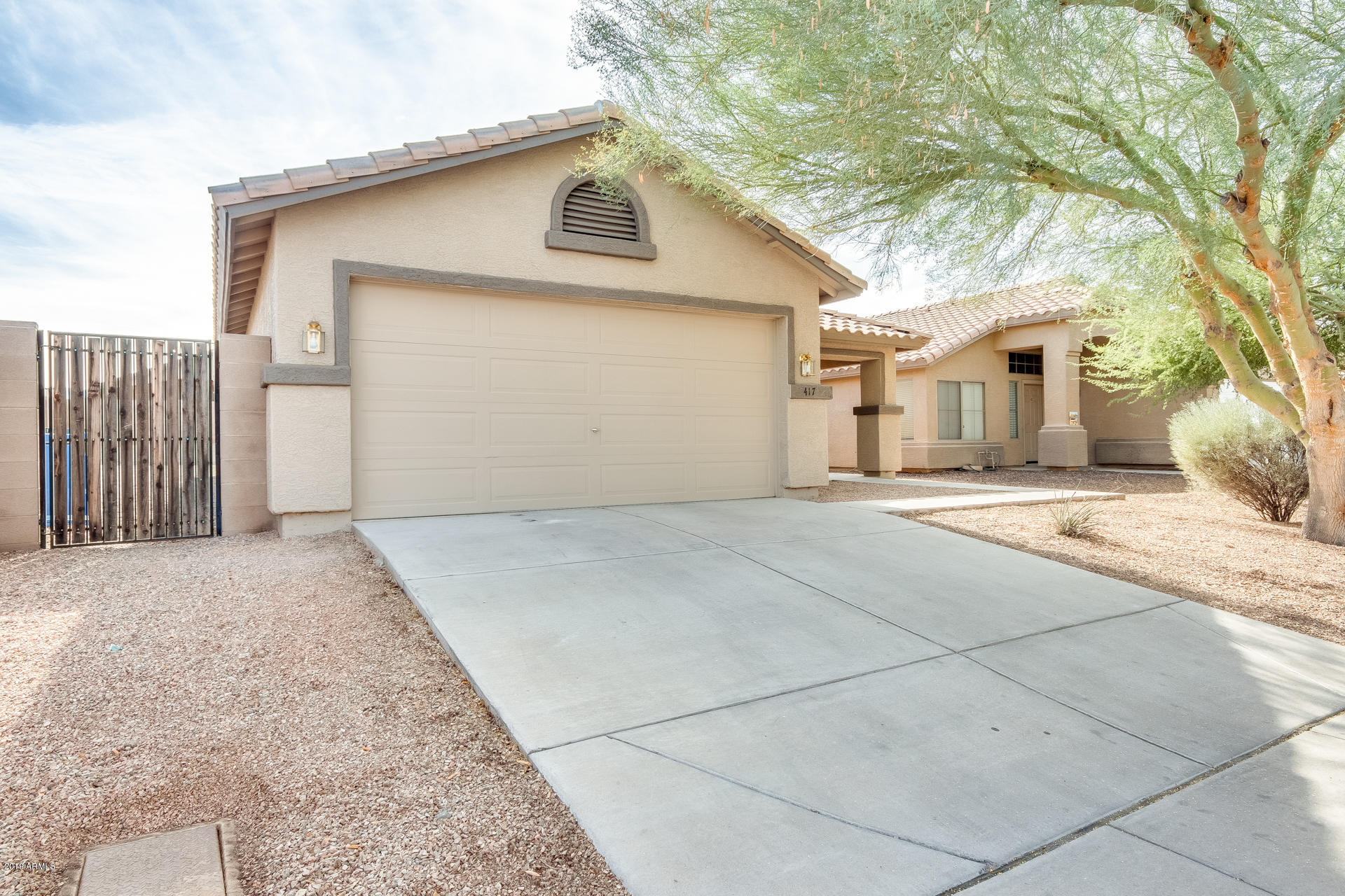 417 West Beautiful Lane Phoenix, AZ 85041 - Photo 6 of 33