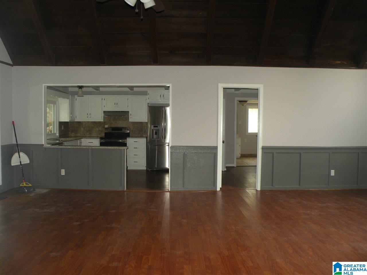 99 Bucks Lane Vincent, AL 35178 - Photo 8 of 33