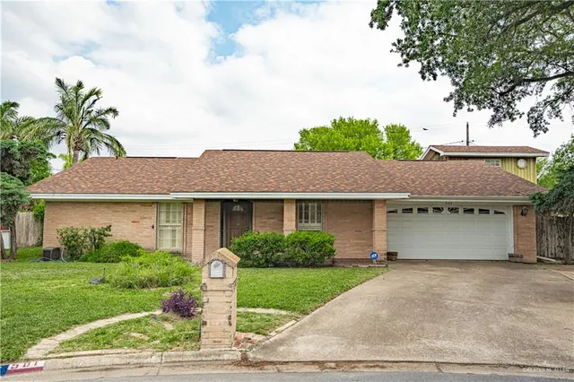 $320,000 | 501 West Esperanza Avenue, McAllen, TX 78501