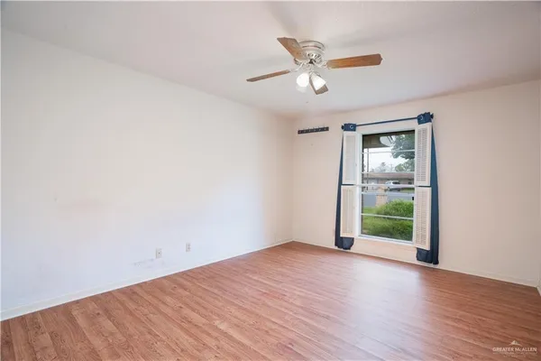 $308,000 | 501 West Esperanza Avenue, McAllen, TX 78501