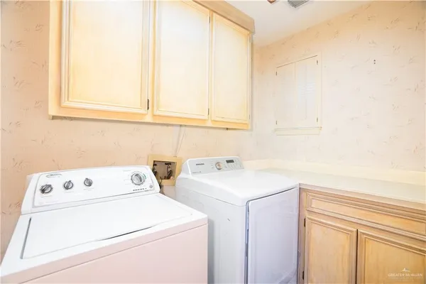 $308,000 | 501 West Esperanza Avenue, McAllen, TX 78501