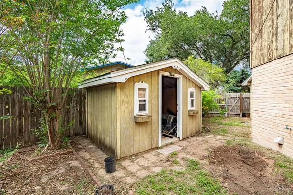 $308,000 | 501 West Esperanza Avenue, McAllen, TX 78501
