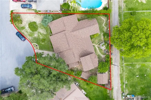 $308,000 | 501 West Esperanza Avenue, McAllen, TX 78501