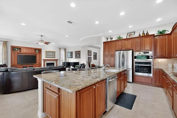 $789,900 | 8708 Sarasota Drive, Denton, TX 76207