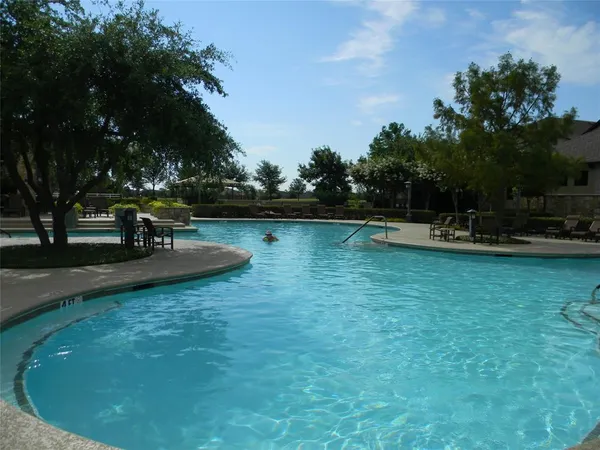 $789,900 | 8708 Sarasota Drive, Denton, TX 76207