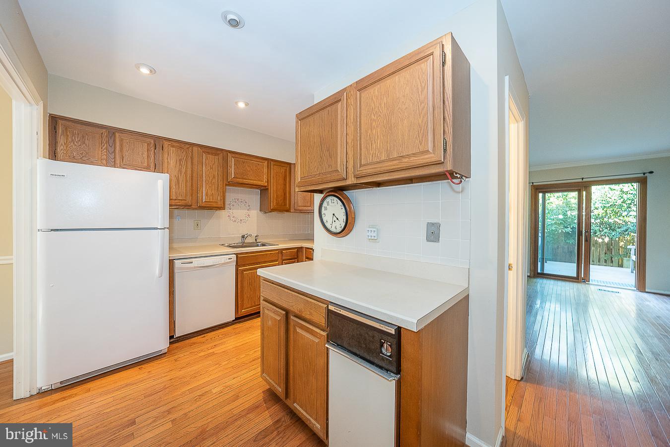 427 Eagle Road, Unit 14 Wayne, PA 19087 - Photo 5 of 21 Kitchen