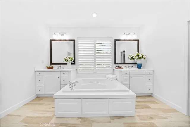 $2,480,000 | 230 Shelbourne, Irvine, CA 92620