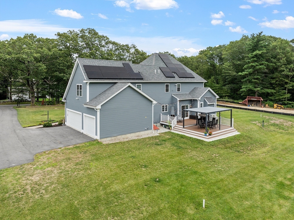 27 Spring Road Westborough, MA 01581 - Photo 39 of 41