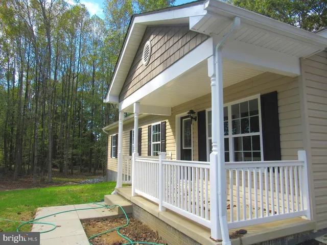 $525,000 | 2 Trinity Church Road, Charlotte Hall, MD 20622