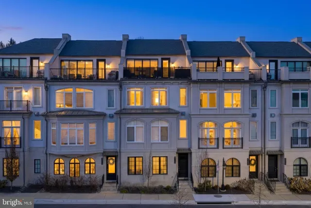 $1,995,000 | 8215 River Road, Bethesda, MD 20817