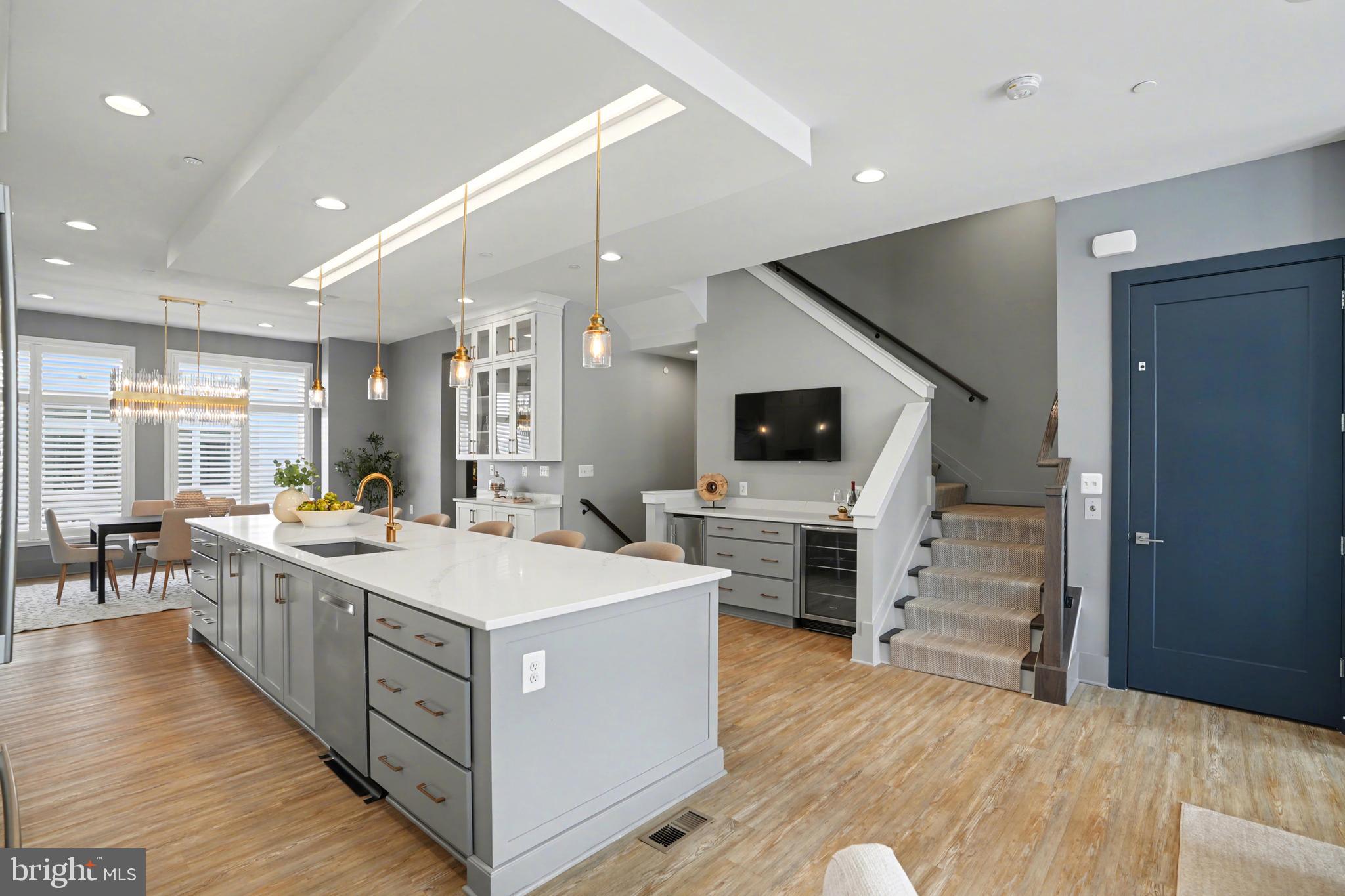 8215 River Road Bethesda, MD 20817 - Photo 13 of 43