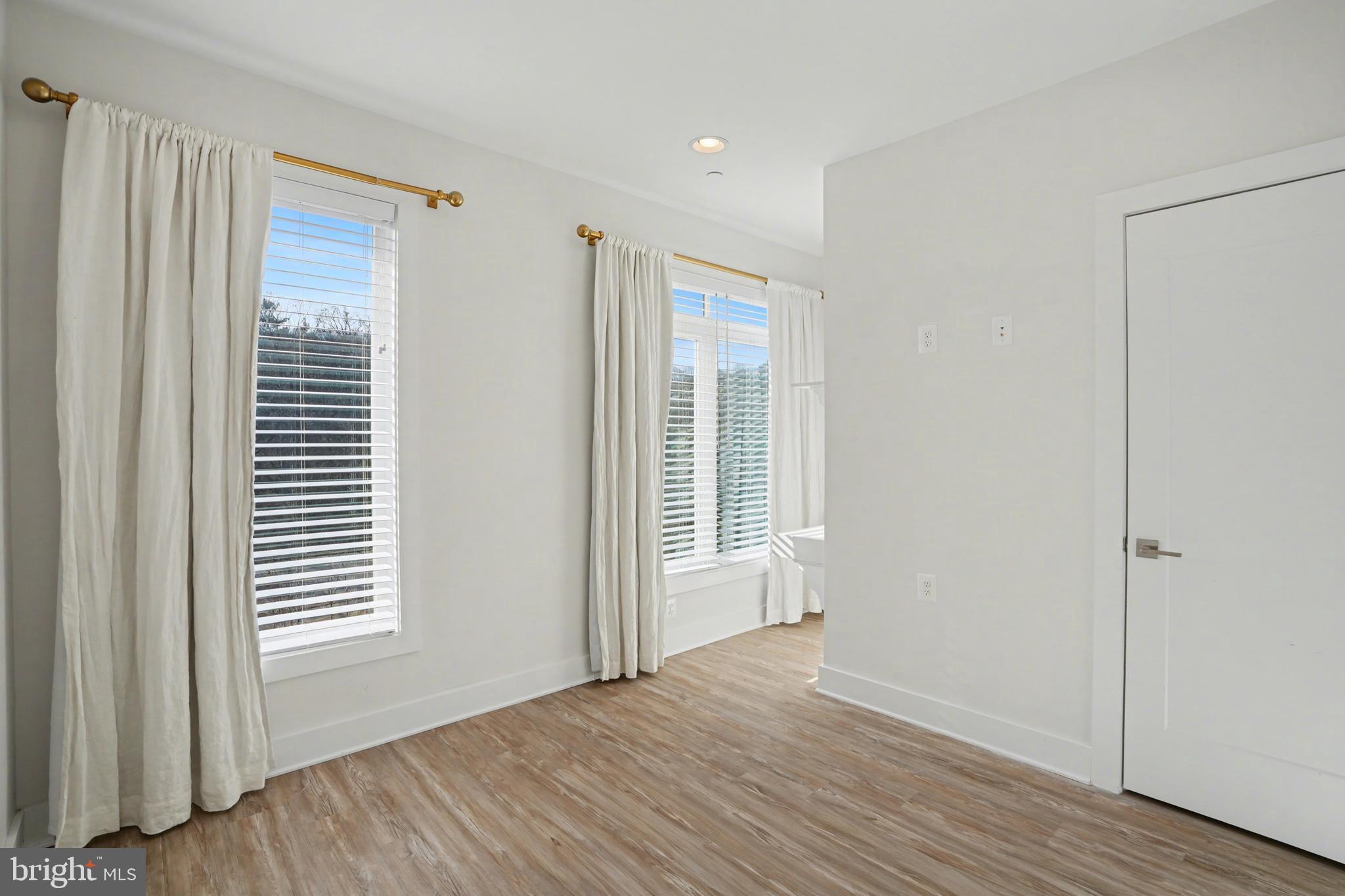 8215 River Road Bethesda, MD 20817 - Photo 23 of 43