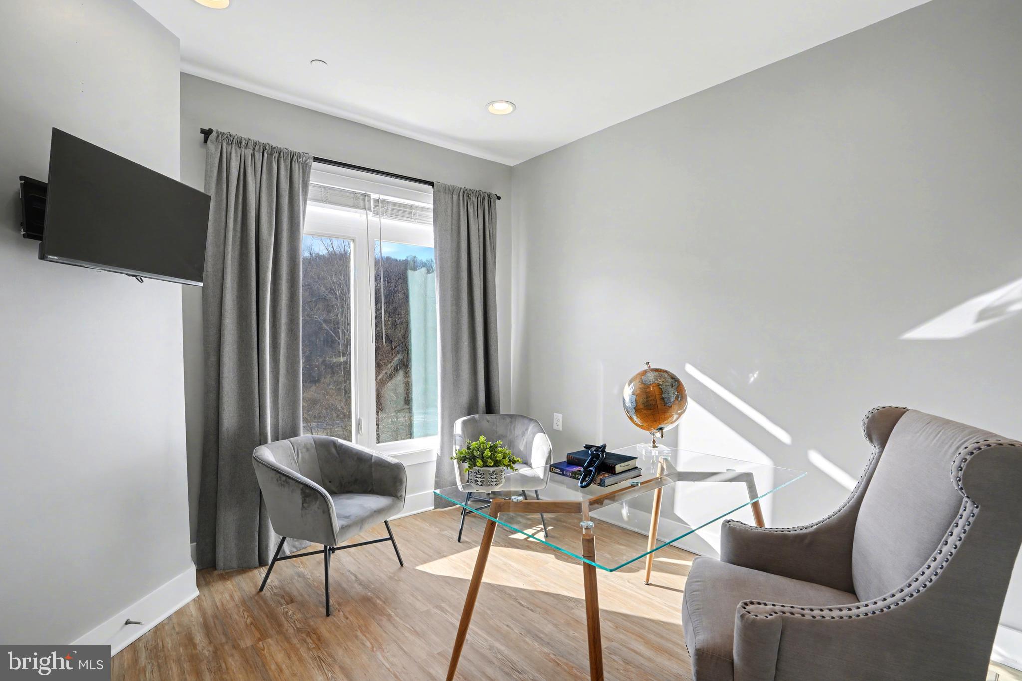 8215 River Road Bethesda, MD 20817 - Photo 26 of 43