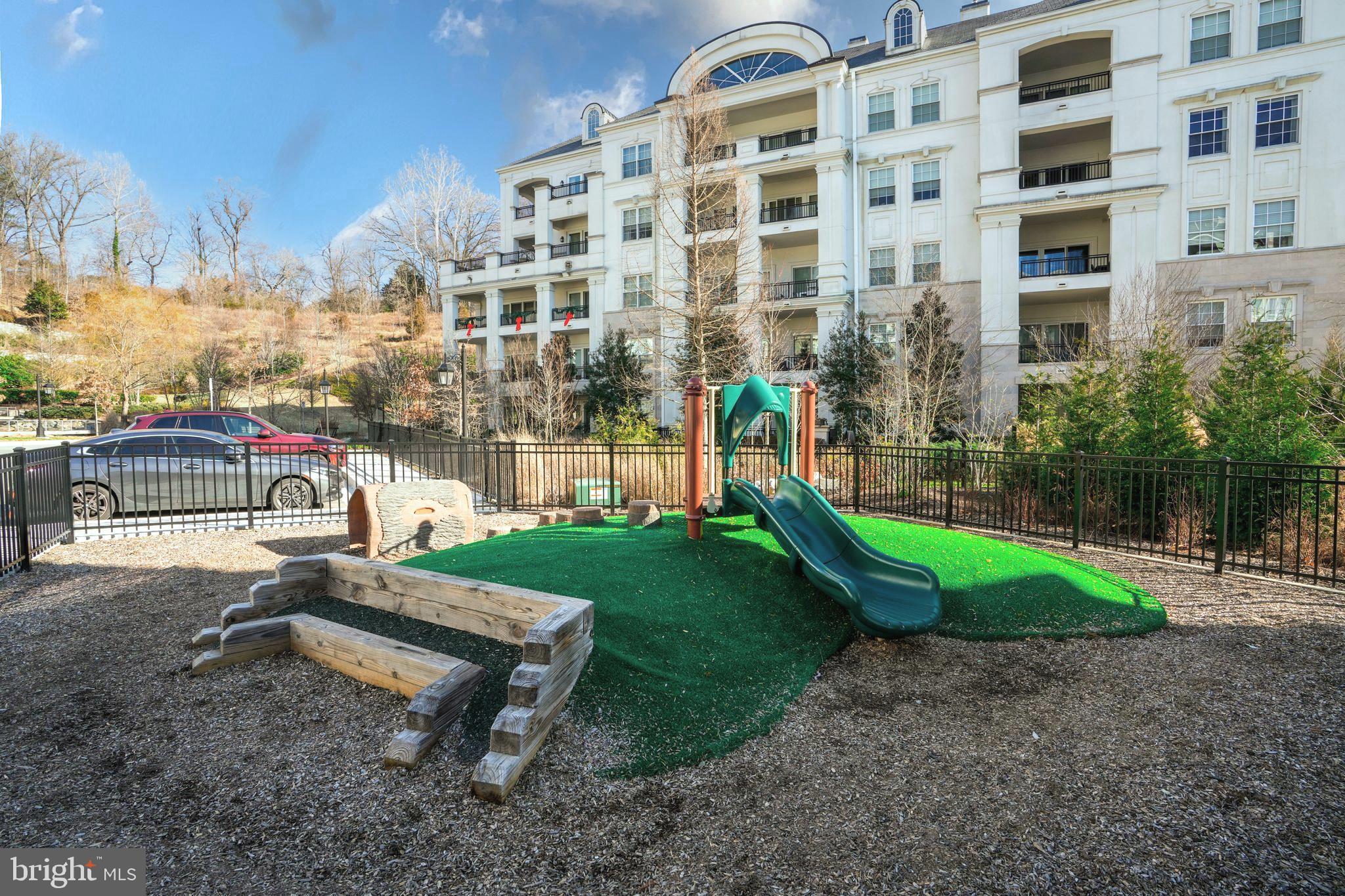 8215 River Road Bethesda, MD 20817 - Photo 40 of 43