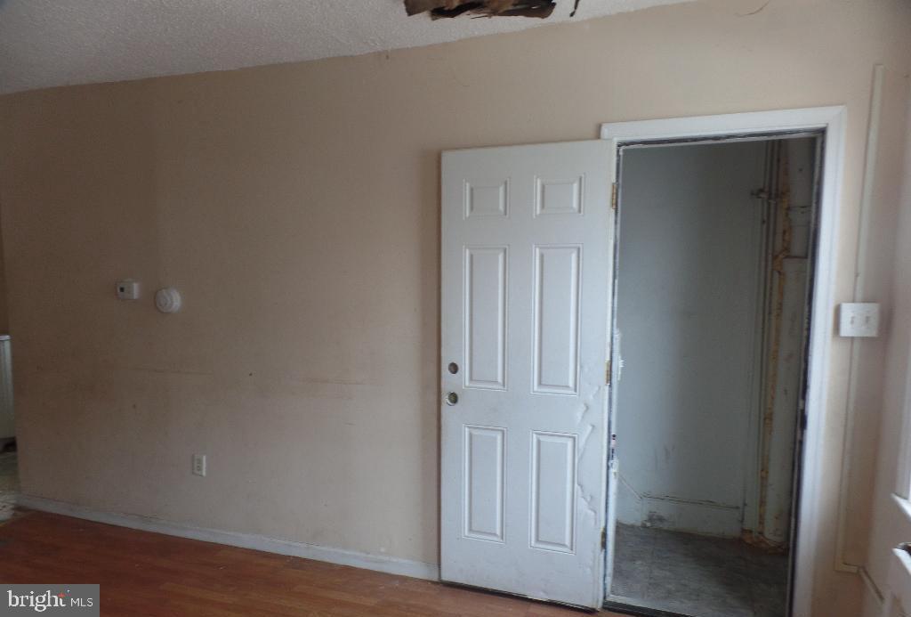 4622 Hawthorne Street Philadelphia, PA 19124 - Photo 11 of 19