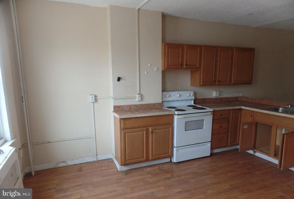 4622 Hawthorne Street Philadelphia, PA 19124 - Photo 9 of 19