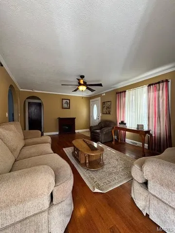 $225,000 | 407 North N Highway, Waynesville, MO 65583