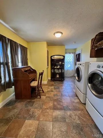 $225,000 | 407 North N Highway, Waynesville, MO 65583