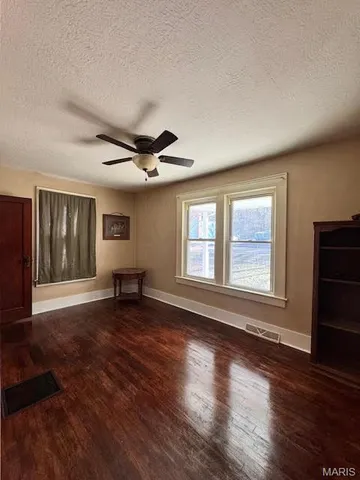 $225,000 | 407 North N Highway, Waynesville, MO 65583