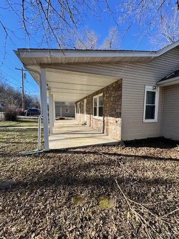 $225,000 | 407 North N Highway, Waynesville, MO 65583
