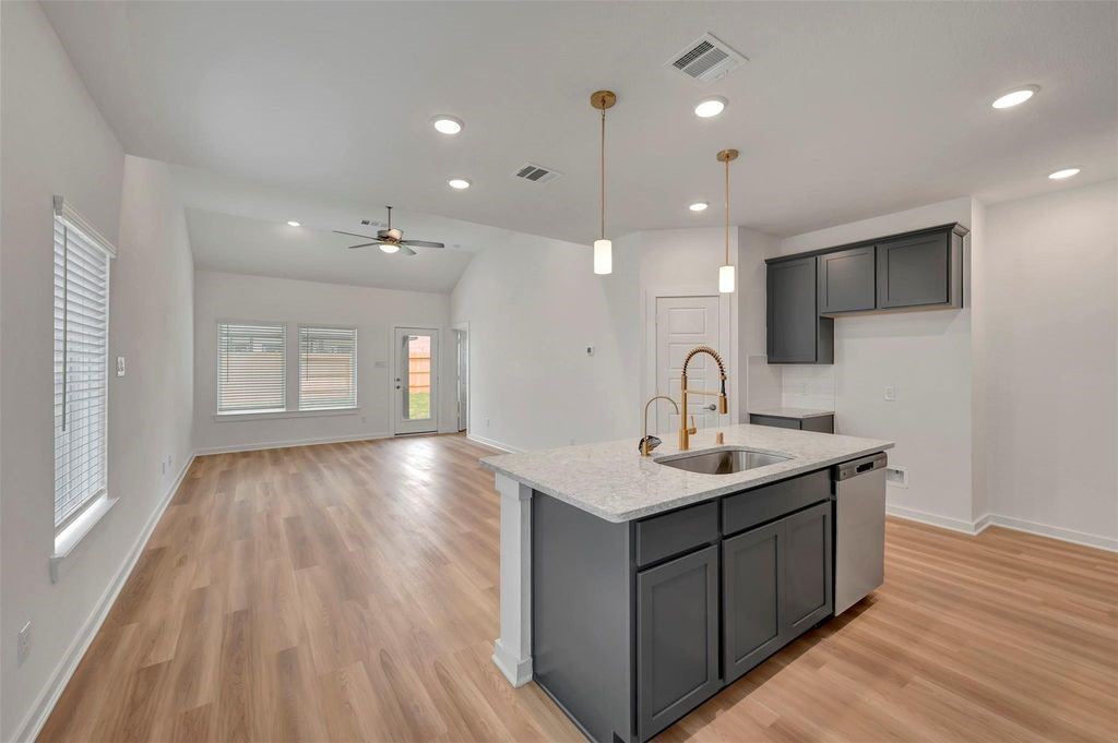 32510 Lantana Fields Road Fulshear, TX 77441 - Photo 5 of 30