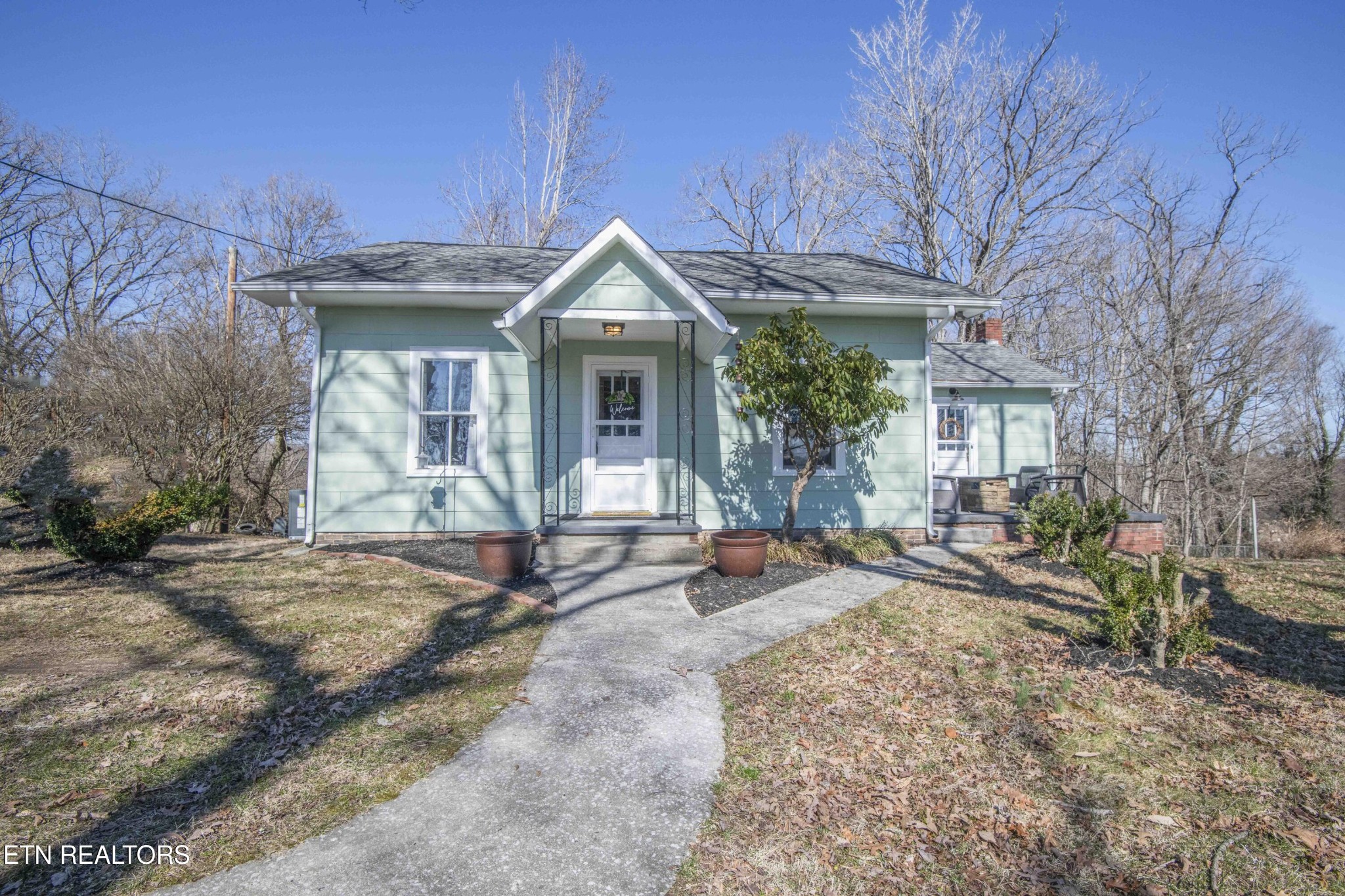 400 Maple Street Clinton, TN 37716 - Photo 1 of 45 Gallery Image 1