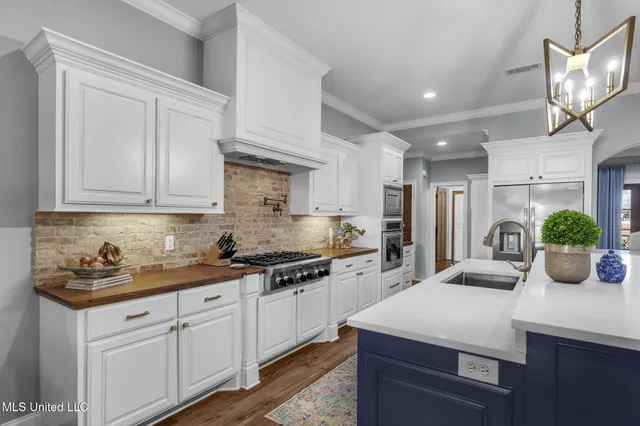 $650,000 | 139 Ashbrooke Trail, Madison, MS 39110