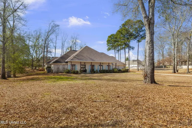 $650,000 | 139 Ashbrooke Trail, Madison, MS 39110