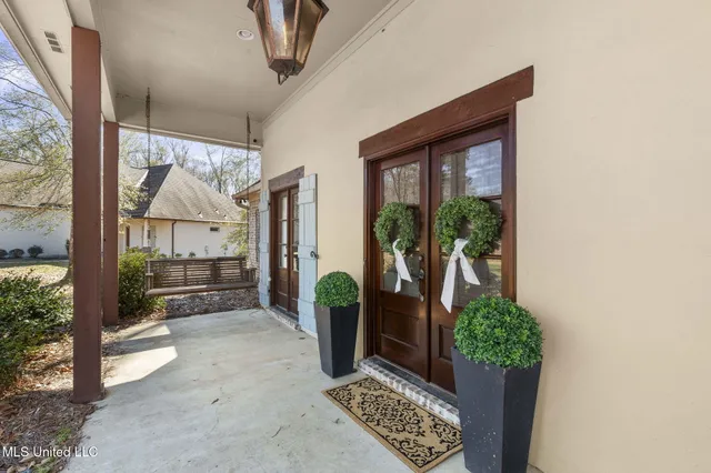$650,000 | 139 Ashbrooke Trail, Madison, MS 39110