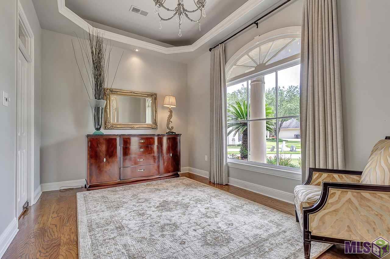 3923 Overlook Point Court Baton Rouge, LA 70817 - Photo 4 of 49