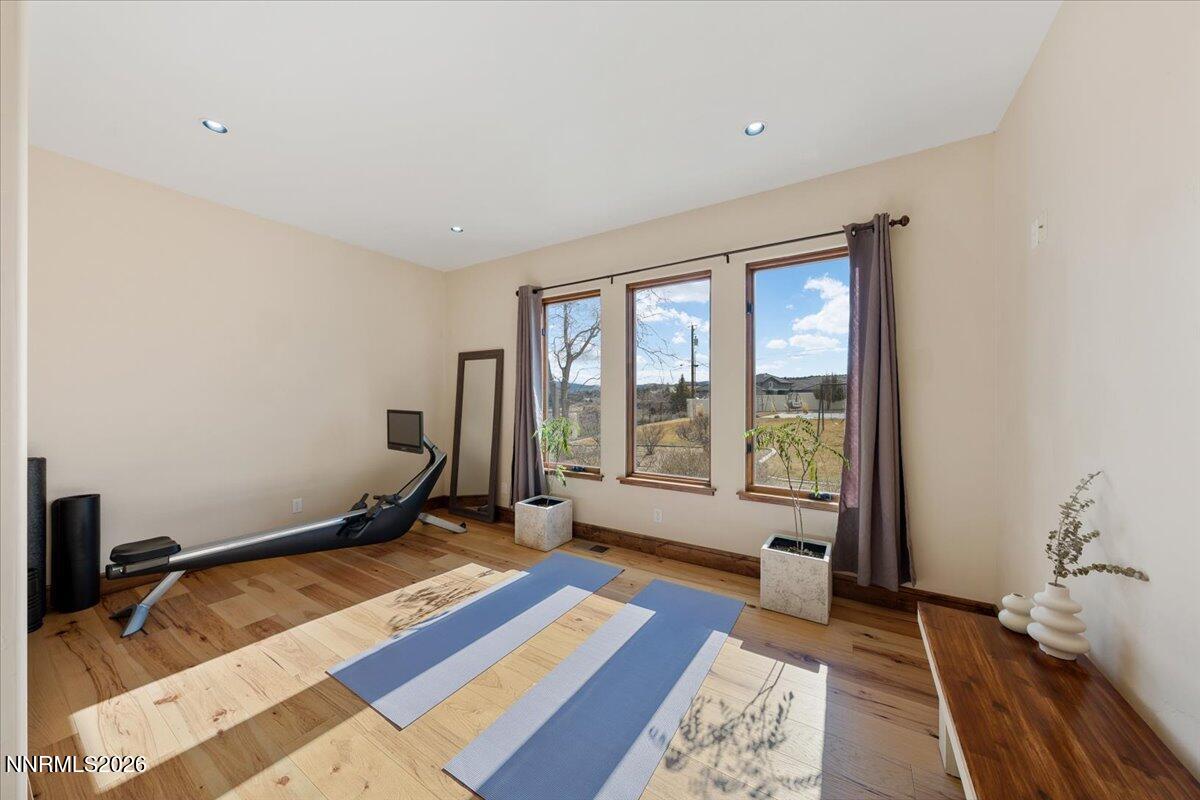 4400 Slide Mountain Circle Reno, NV 89511 - Photo 57 of 93 a room with a bed and a window