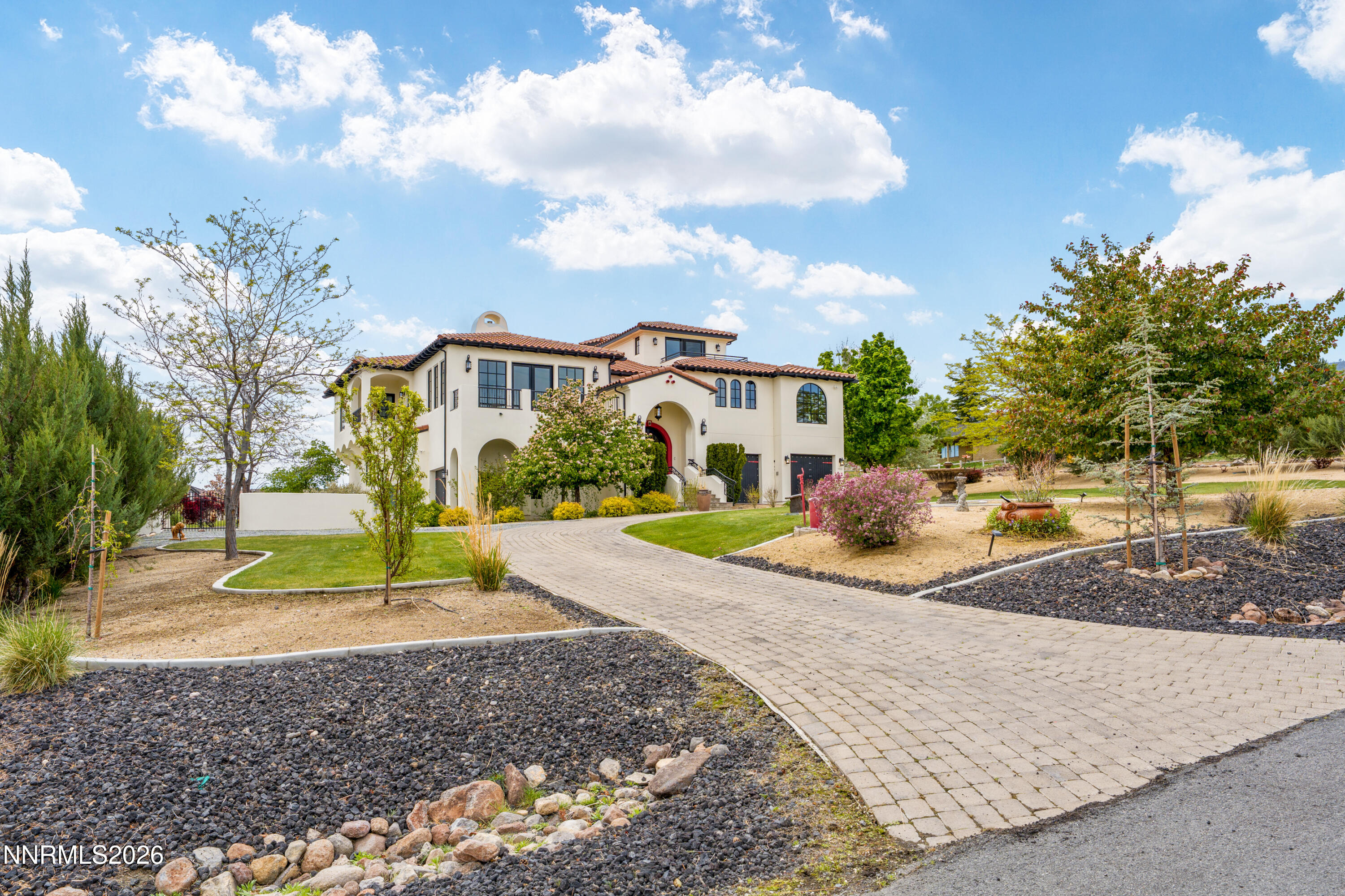 4400 Slide Mountain Circle Reno, NV 89511 - Photo 6 of 79 5