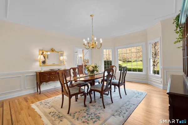 $2,498,000 | 8 Maplewood Lane, Wilton, CT 06897