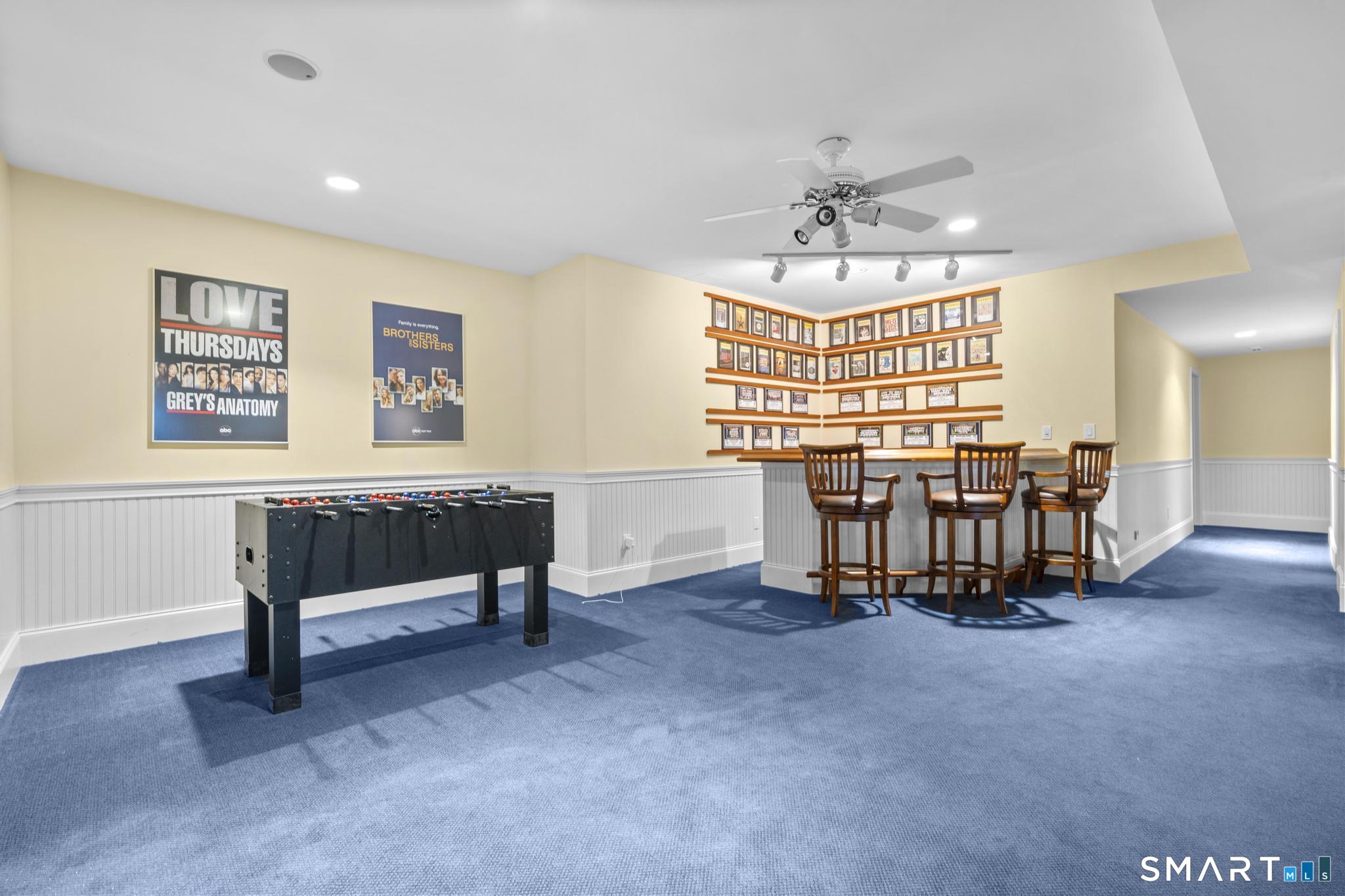 8 Maplewood Lane Wilton, CT 06897 - Photo 31 of 40 a spacious bedroom with a bed and a window