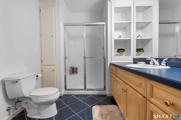 $2,498,000 | 8 Maplewood Lane, Wilton, CT 06897