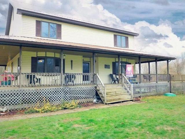 35317 Jones Road Centerville, PA 16404 - Photo 2 of 37 Gallery Image 2