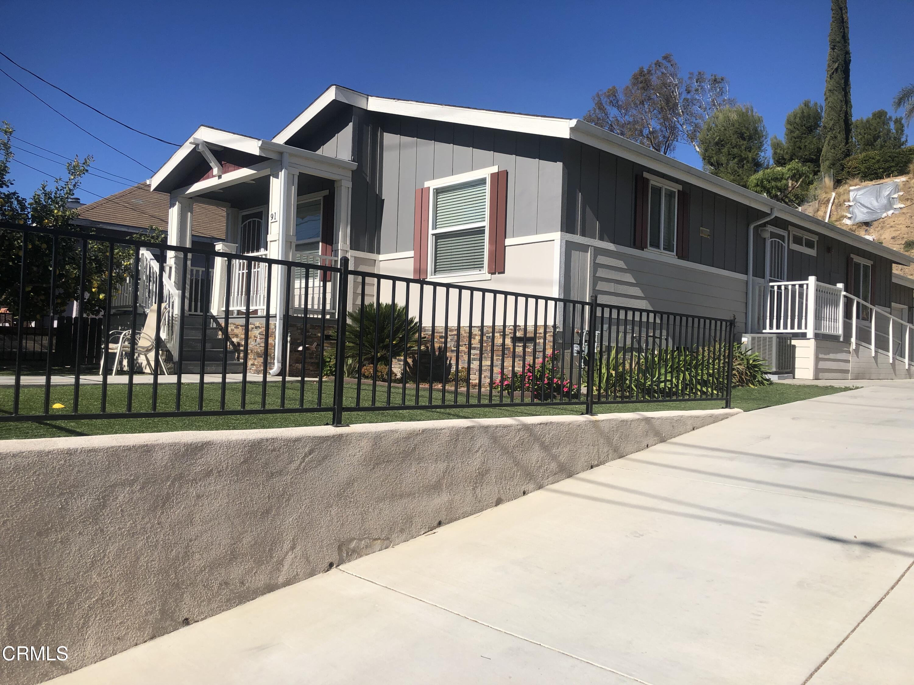 91 Everett Street Moorpark, CA 93021 - Photo 2 of 7 IMG_2121