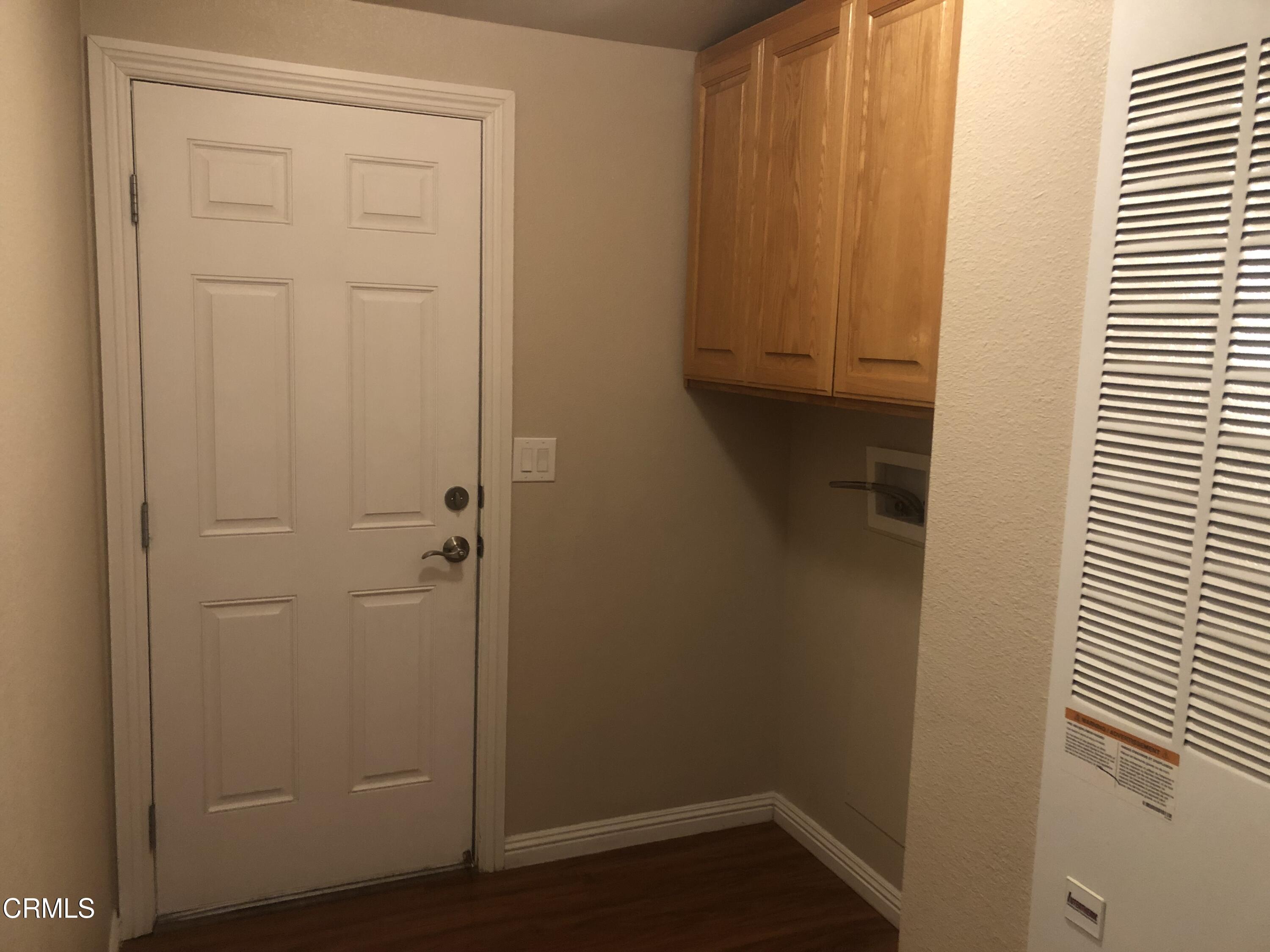 91 Everett Street Moorpark, CA 93021 - Photo 6 of 7 IMG_2125