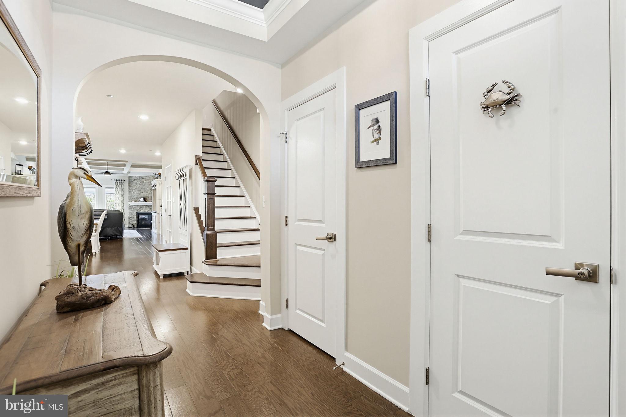 3816 Fulham Road Frederick, MD 21704 - Photo 22 of 77 a view of a hallway with workspace