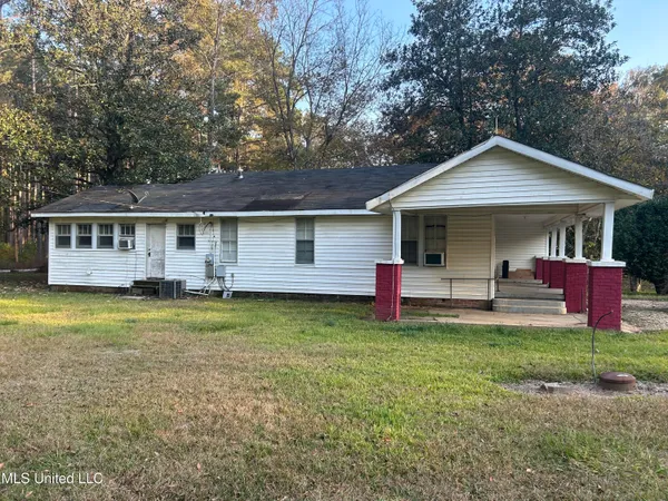 $350,000 | 4024 Old Mill Road, Osyka, MS 39657